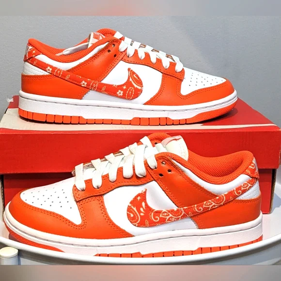 Nike Dunk Low Essential Women's Size 6 - Picture 1 of 9